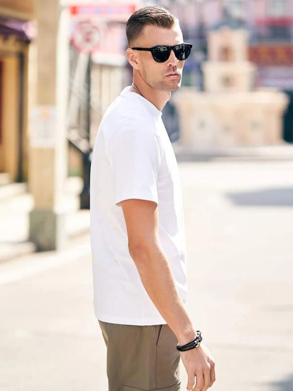 LUVGOGO Unisex Loose-Fit Basic Logo Tee